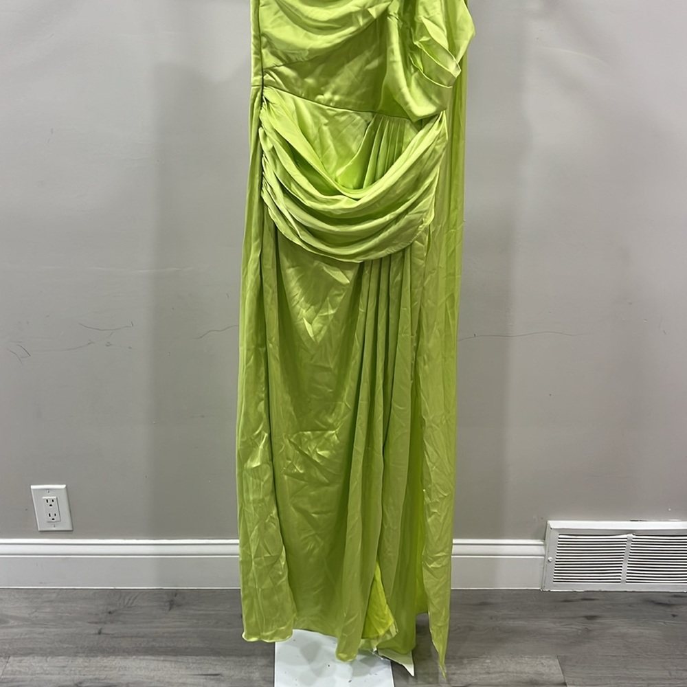 YAURA Eden Dress in Lime - Picture 3 of 14